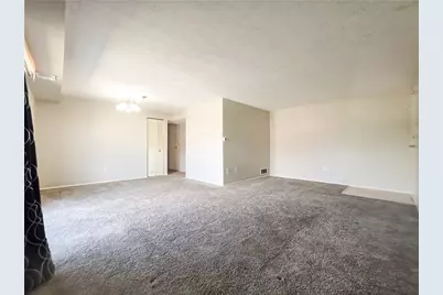 329 Ridge Point Cir #23, South Fayette, PA 15017 - Photo 4