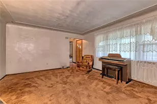 888 Bovard Luxor Rd, Hempfield Township, PA 15601 - Photo 12