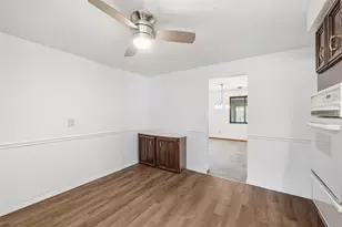 4930 Gardenville Rd, Pittsburgh, PA 15236 - Photo 16