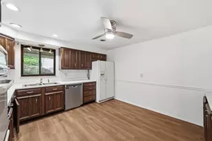 4930 Gardenville Rd, Pittsburgh, PA 15236 - Photo 14