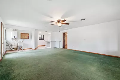 4930 Gardenville Rd, Pittsburgh, PA 15236 - Photo 18