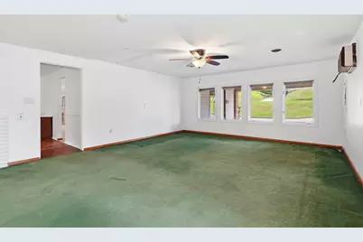 4930 Gardenville Rd, Pittsburgh, PA 15236 - Photo 20