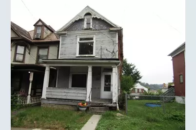 223 N 2nd St, Jeannette, PA 15644 - Photo 1