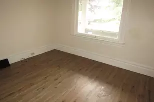 223 N 2nd St, Jeannette, PA 15644 - Photo 6