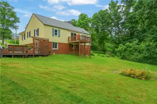1720 Royal Dr, North Sewickley Township, PA 16117 - Photo 40