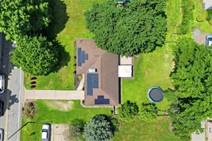 612 Lesnett Rd, Bridgeville, PA 15017 - Photo 4