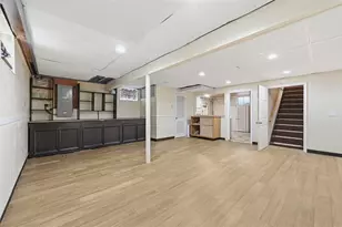 612 Lesnett Rd, Bridgeville, PA 15017 - Photo 32