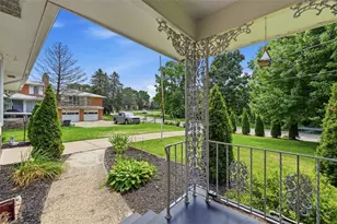 612 Lesnett Rd, Bridgeville, PA 15017 - Photo 6