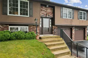 34 Tami Dr, Hempfield Township, PA 15601 - Photo 2