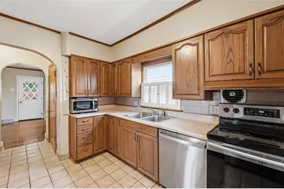 921 Walnut St, Ambridge, PA 15003 - Photo 8