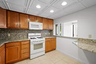 900 Washington Rd, Pittsburgh, PA 15228 - Photo 10