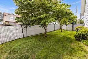 539 Dippold Ave, Baden, PA 15005 - Photo 24