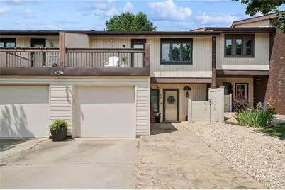205 Alfred Pl, Hempfield Township, PA 15601 - Photo 1