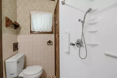 1384 5th Avenue, Freedom, PA 15042 - Photo 16