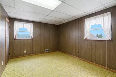 1384 5th Avenue, Freedom, PA 15042 - Photo 16