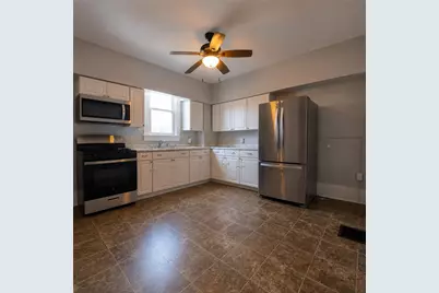 81 Broad St, Leetsdale, PA 15056 - Photo 12