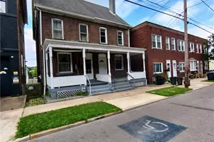 81 Broad St, Leetsdale, PA 15056 - Photo 2