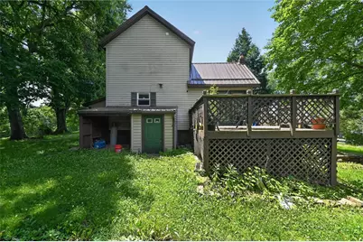 197 Elm St, Burrel-Blacklick, PA 15717 - Photo 4