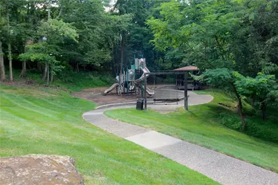 102 Trailside Dr, Aleppo, PA 15143 - Photo 38
