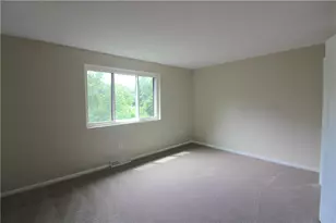 102 Trailside Dr, Aleppo, PA 15143 - Photo 22