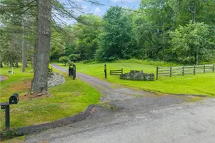 515 Austraw Rd, Ligonier Township, PA 15658 - Photo 2