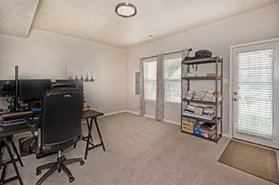 17 Remington Dr, Chartiers, PA 15301 - Photo 20