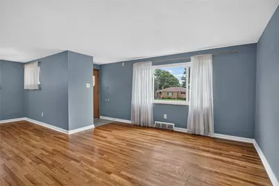 5568 Clark Ave., Bethel Park, PA 15102 - Photo 6