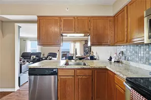 110 Cathedral Ct, Carnegie, PA 15106 - Photo 16