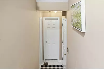 110 Cathedral Ct, Carnegie, PA 15106 - Photo 4