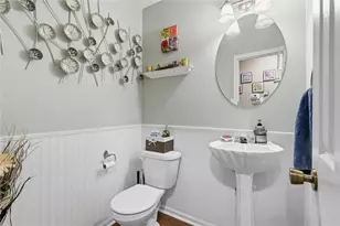 110 Cathedral Ct, Carnegie, PA 15106 - Photo 18