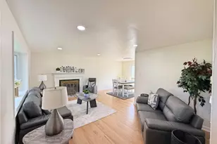 2429 Rosegarden Rd, Pittsburgh, PA 15220 - Photo 2