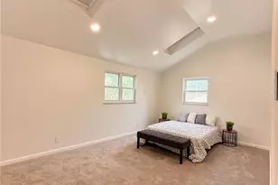 2429 Rosegarden Rd, Pittsburgh, PA 15220 - Photo 14