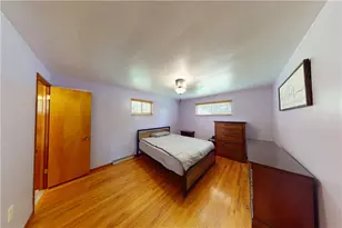 121 Covewood Dr, Center Township, PA 16001 - Photo 16
