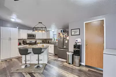 164 Harbor Village Dr, Union Township, PA 16116 - Photo 8