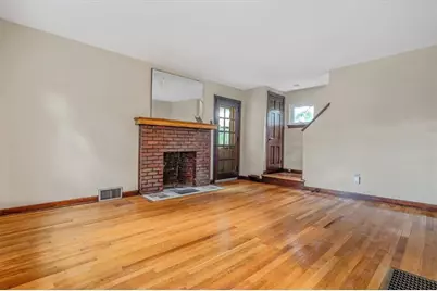 2808 Castleview Drive, Pittsburgh, PA 15227 - Photo 6