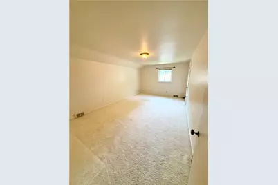 1816 Park Circle Dr, Pittsburgh, PA 15116 - Photo 20