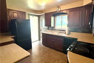 1816 Park Cir Dr, Pittsburgh, PA 15116 - Photo 14