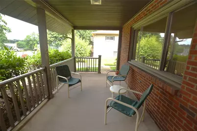 1816 Park Circle Dr, Pittsburgh, PA 15116 - Photo 4