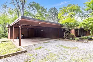 136 Bradford Rd, Bradford Woods, PA 15015 - Photo 2