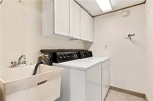 136 Bradford Rd, Bradford Woods, PA 15015 - Photo 14