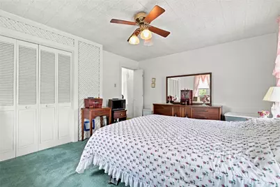 220 Brokaw Ave, Donora, PA 15033 - Photo 10