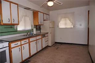 2012 Brodhead Rd, Hopewell Township, PA 15001 - Photo 12