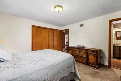 120 Larchfield Drive, McKeesport, PA 15135 - Photo 32
