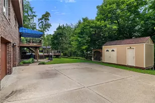 120 Larchfield Dr, Elizabeth Twp/Boro, PA 15135 - Photo 44