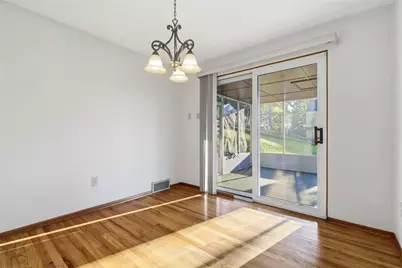 4 Gien Dr, Pittsburgh, PA 15209 - Photo 8