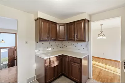 4 Gien Dr, Pittsburgh, PA 15209 - Photo 12