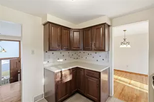 4 Gien Dr, Pittsburgh, PA 15209 - Photo 12