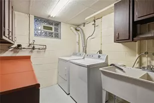 4 Gien Dr, Pittsburgh, PA 15209 - Photo 28