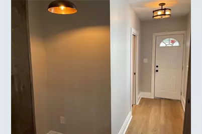 4224 Milgate St, Pittsburgh, PA 15224 - Photo 2