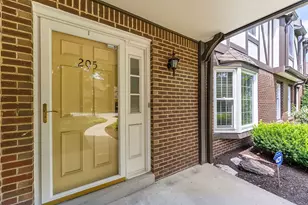205 Allenberry Cir, Pittsburgh, PA 15234 - Photo 4